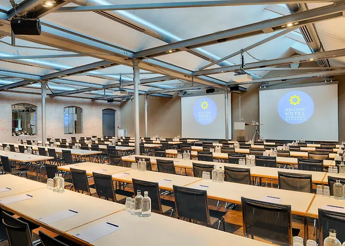 Welcome Kongress Hotel 3*